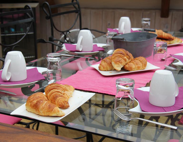 Petit-déjeuner en véranda - Le Corrigot